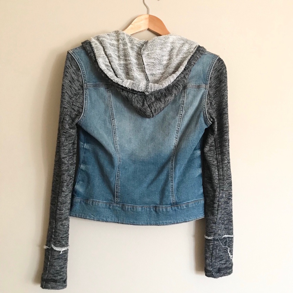 Denim jacket - Picture 3 of 3